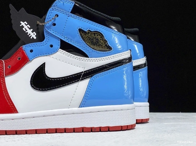 HYPE OG Retro CK5666-100 High 1 Air Fearless Jordan 0629
